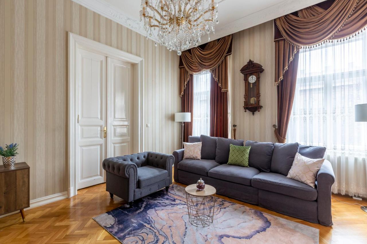Luxury Central Home Next To The New York Cafe บูดาเปสต์ ภายนอก รูปภาพ
