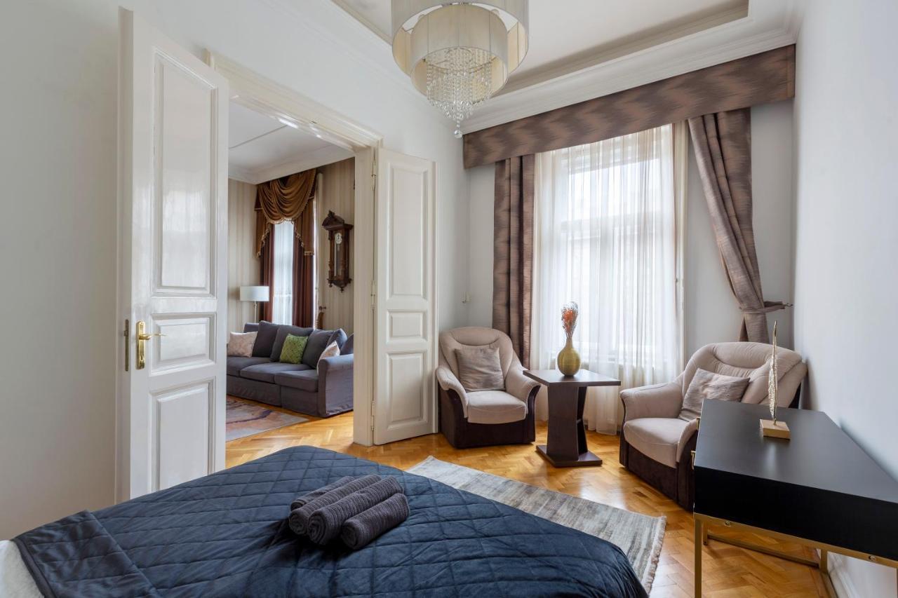 Luxury Central Home Next To The New York Cafe บูดาเปสต์ ภายนอก รูปภาพ